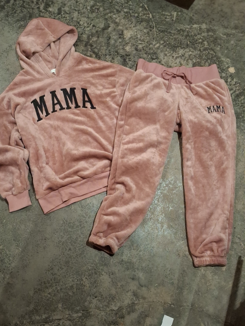 Cozy 'MAMA' Hoodie & Jogger Set - Dusty Rose - Picture 2 of 16